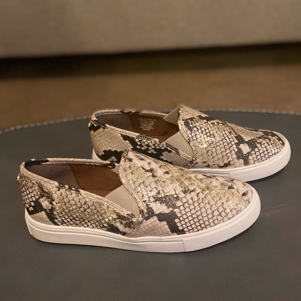 Steve Madden Leather Slip On Sneakers